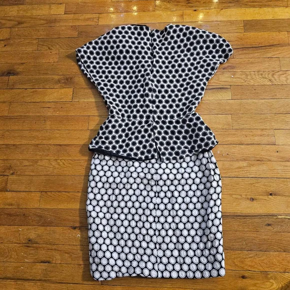 VTG Christian Dior Black & White Polka Dot Peplum Dress Size 6 - Picture 5 of 8